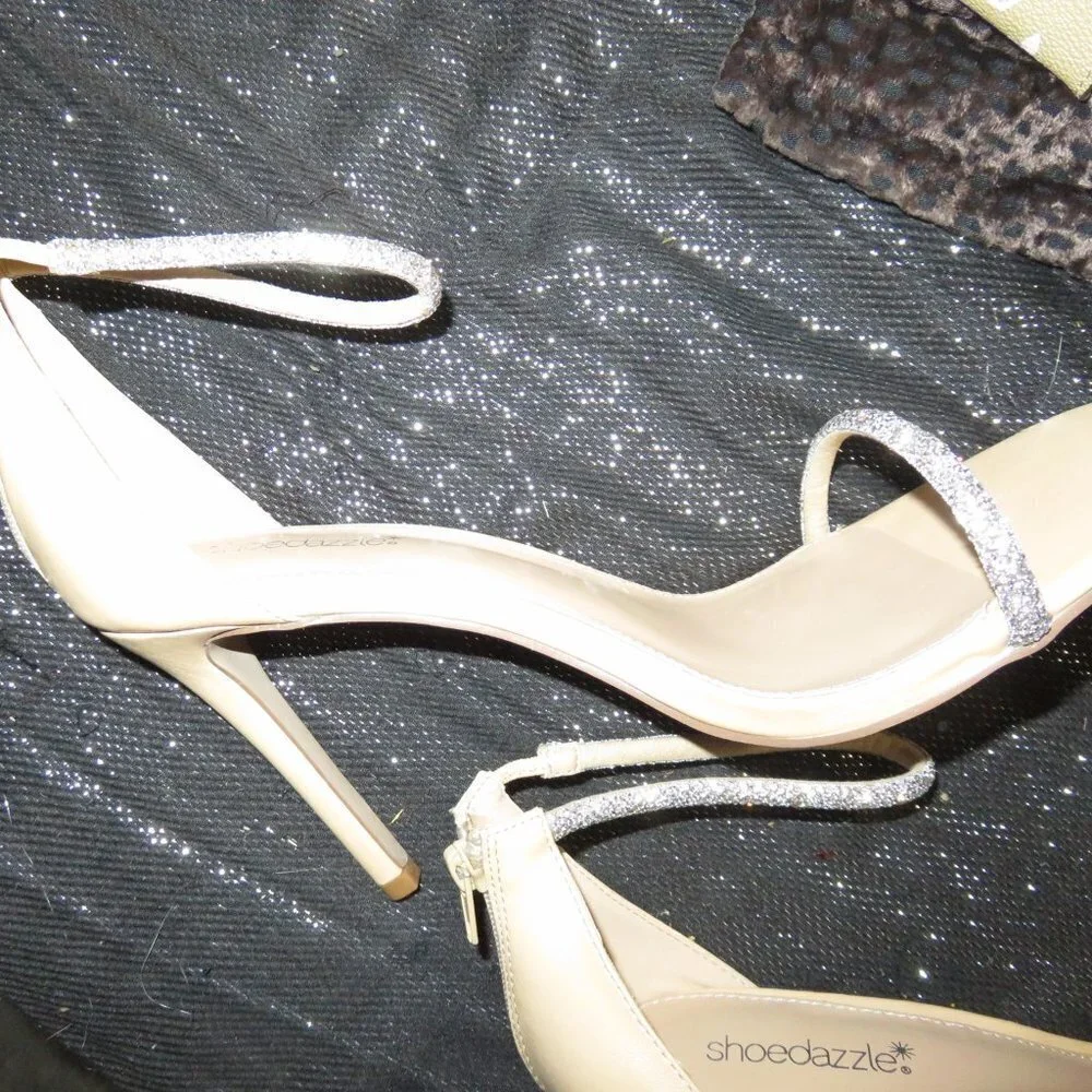 Shoe Dazzle heeled sandal
