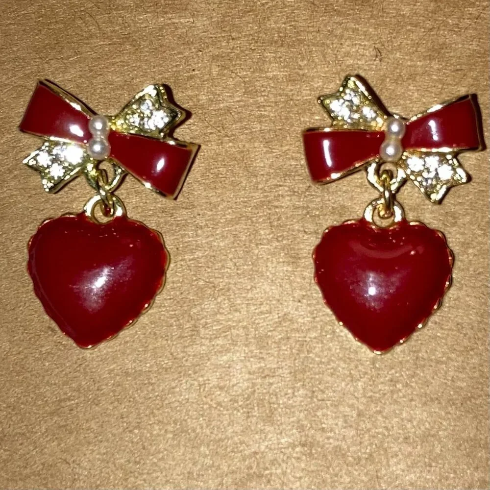 None red bow
