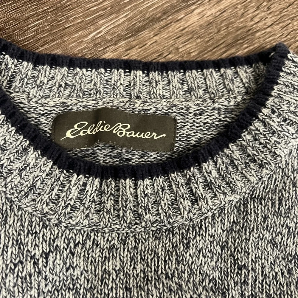Eddie Bauer grey crewneck