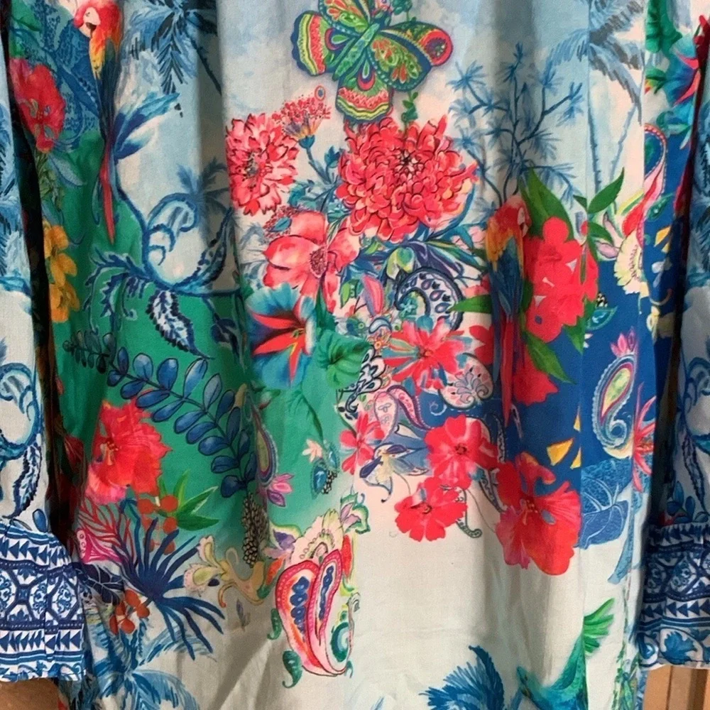 Lulalife blouse size