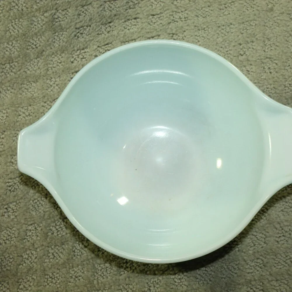 Pyrex vtg amish