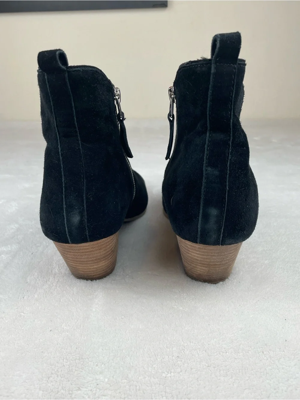 Dolce Vita sleek black