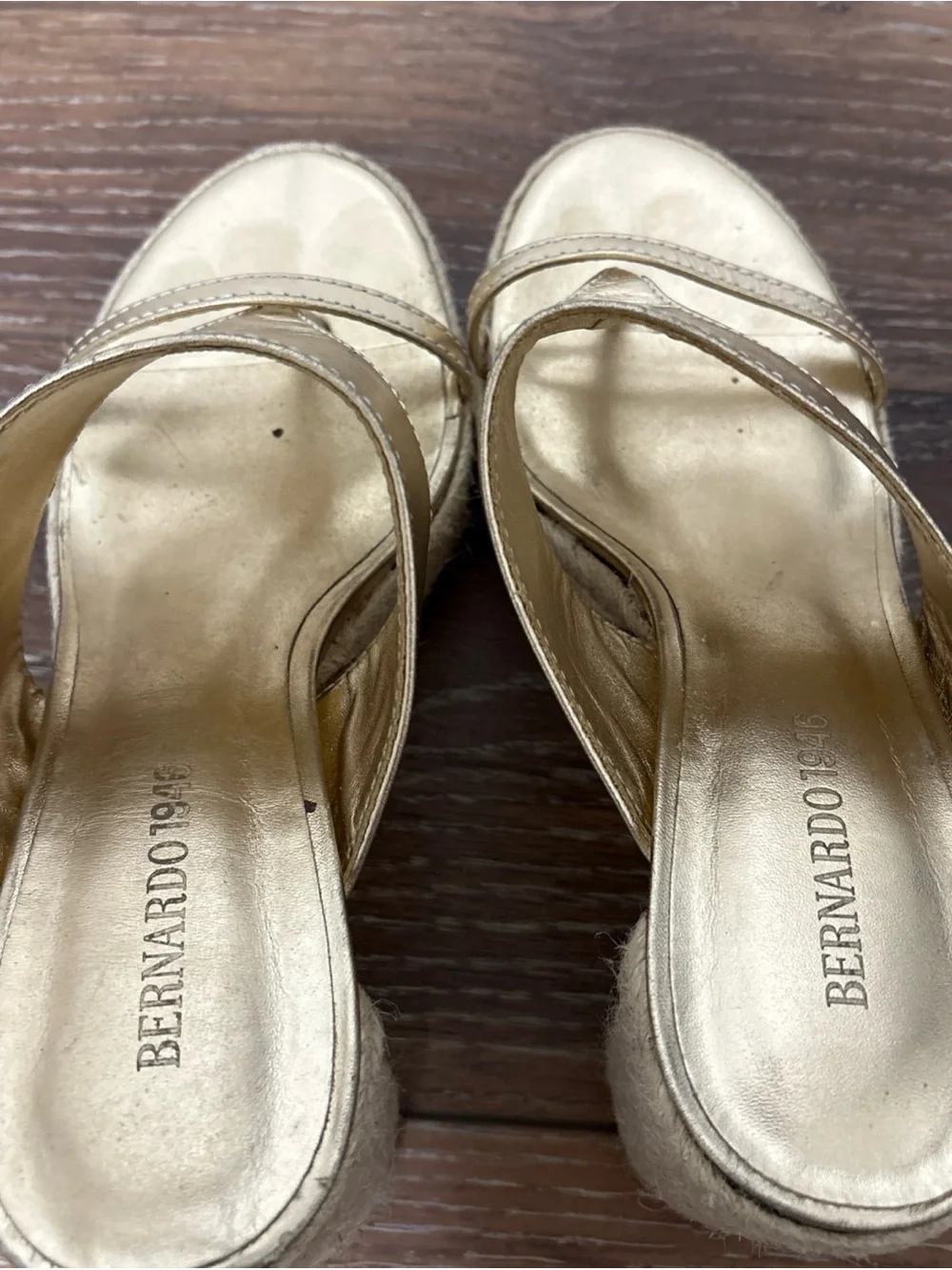 Bernardo shiny metallic