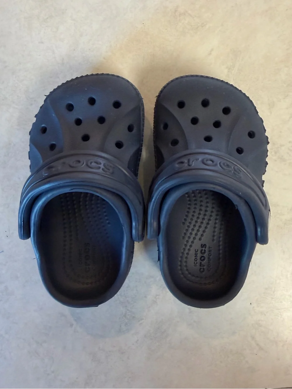 Toddler crocs