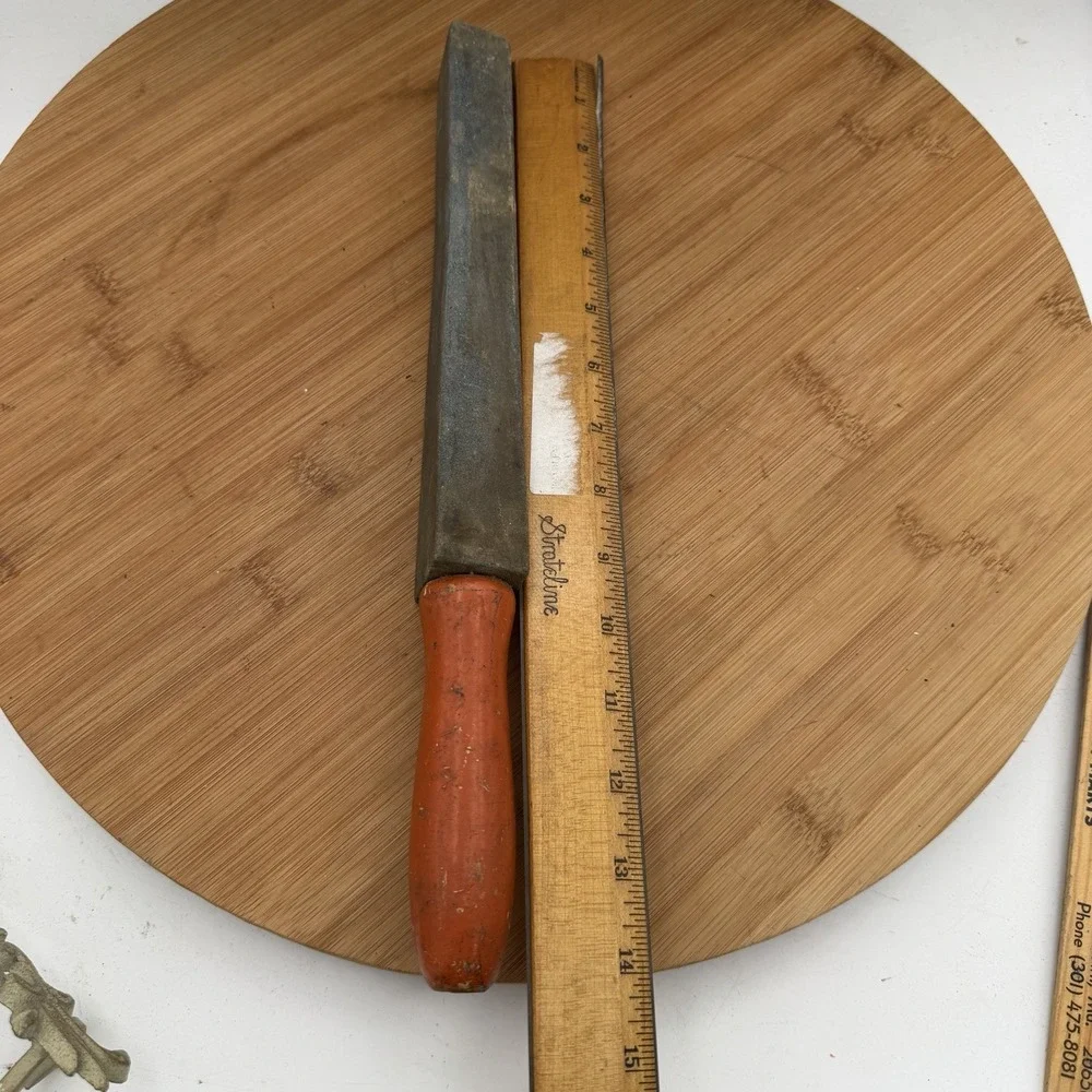 Carborundum vintage knife