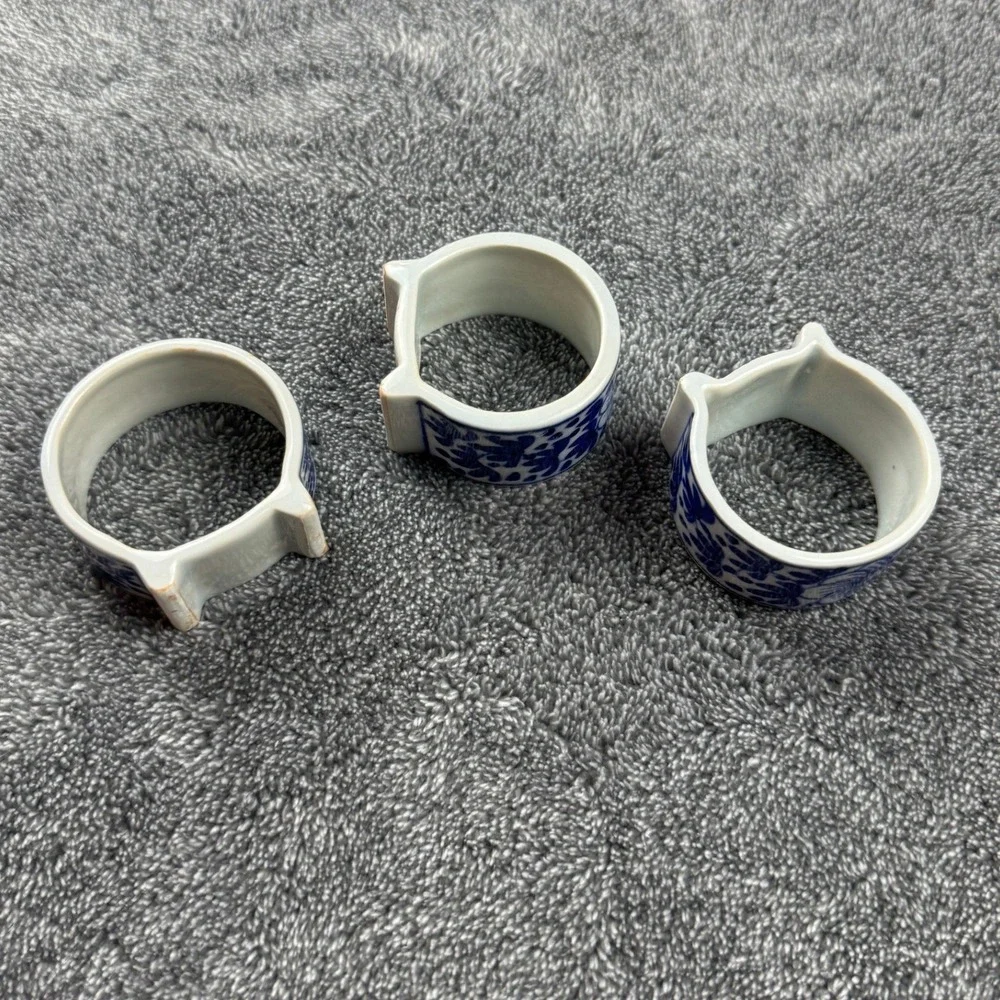 Unbranded blue white