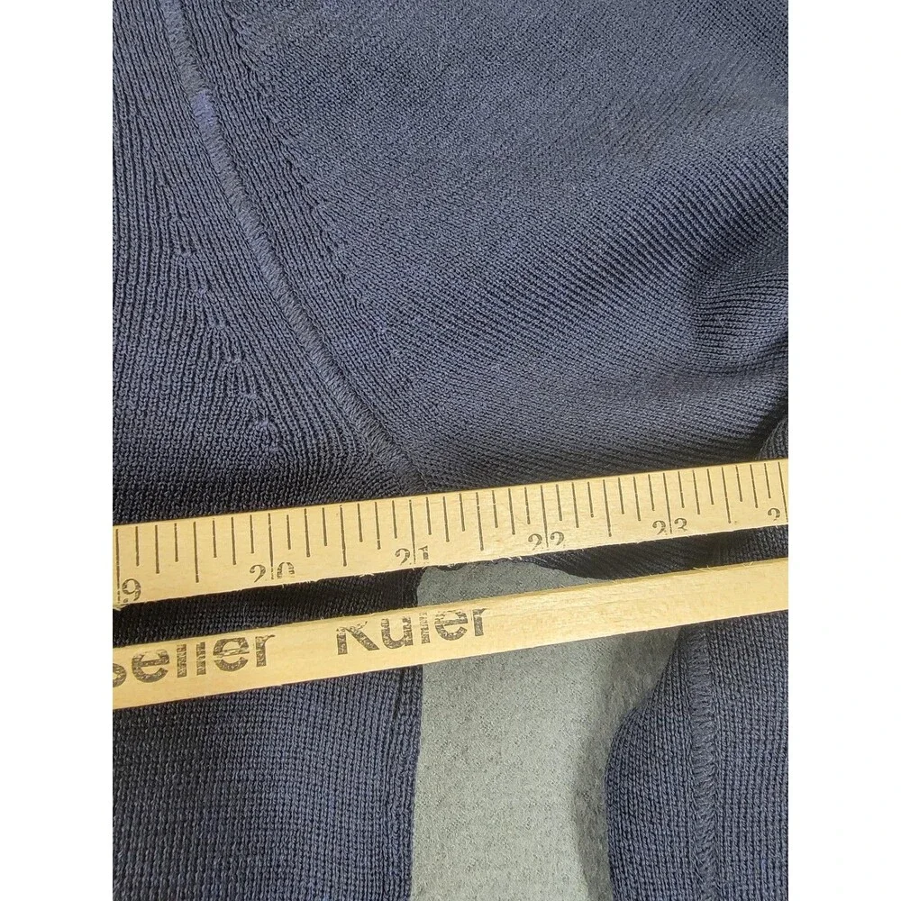 Banana Republic only button mens