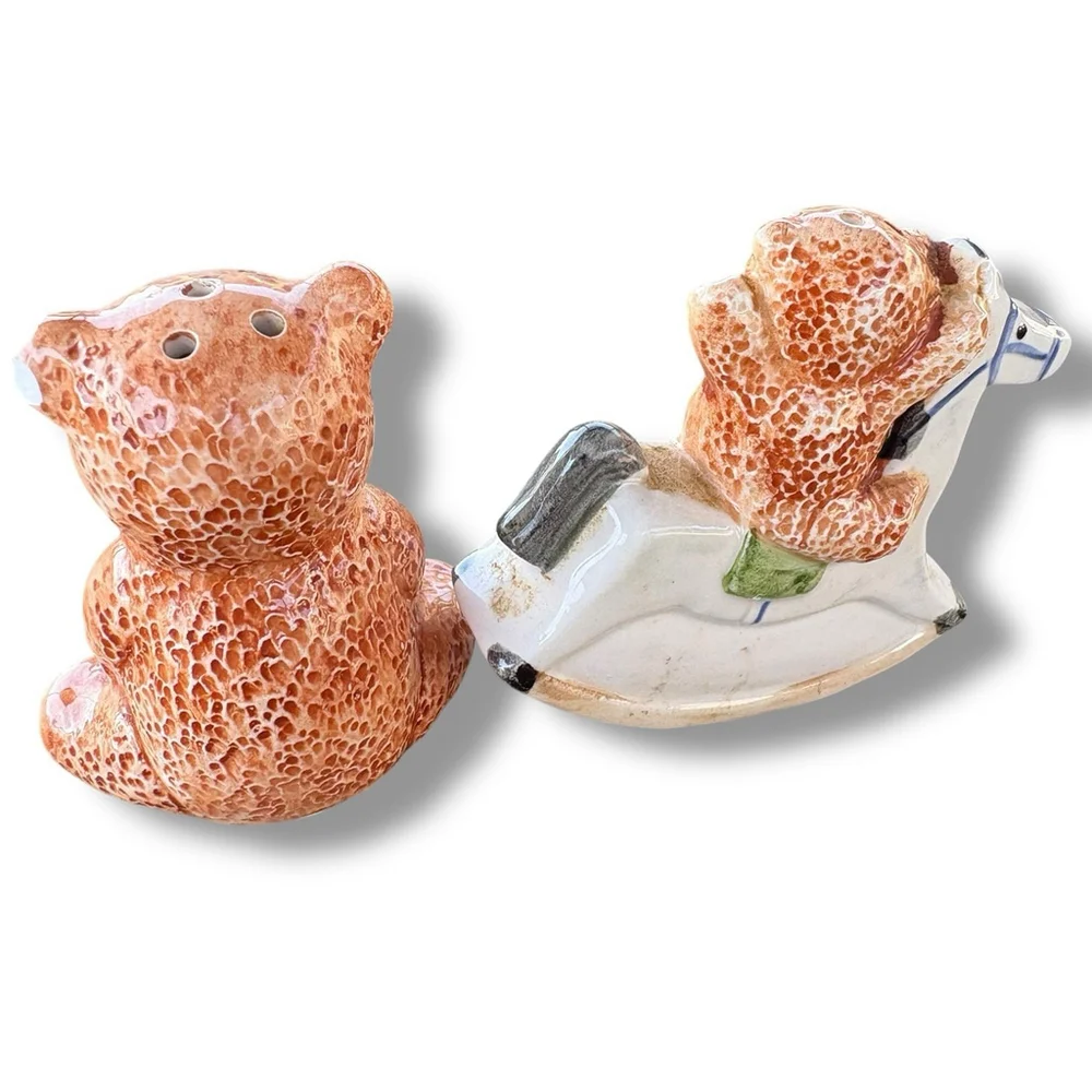 Takahashi vintage bears