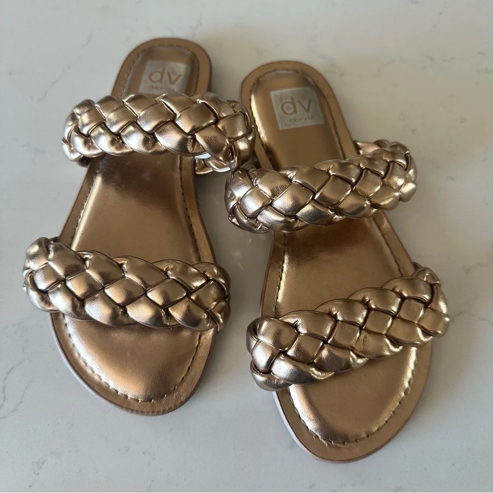 DV by Dolce Vita easy wear