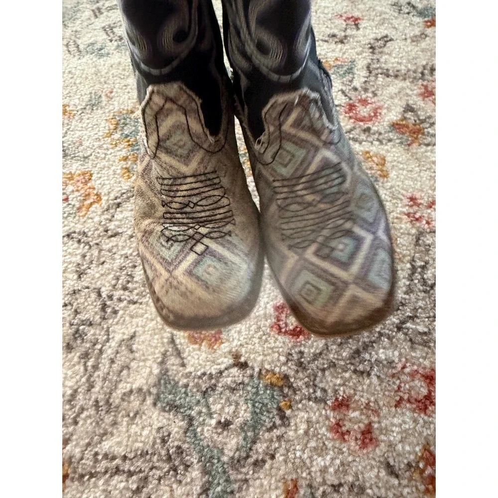 Roper western style