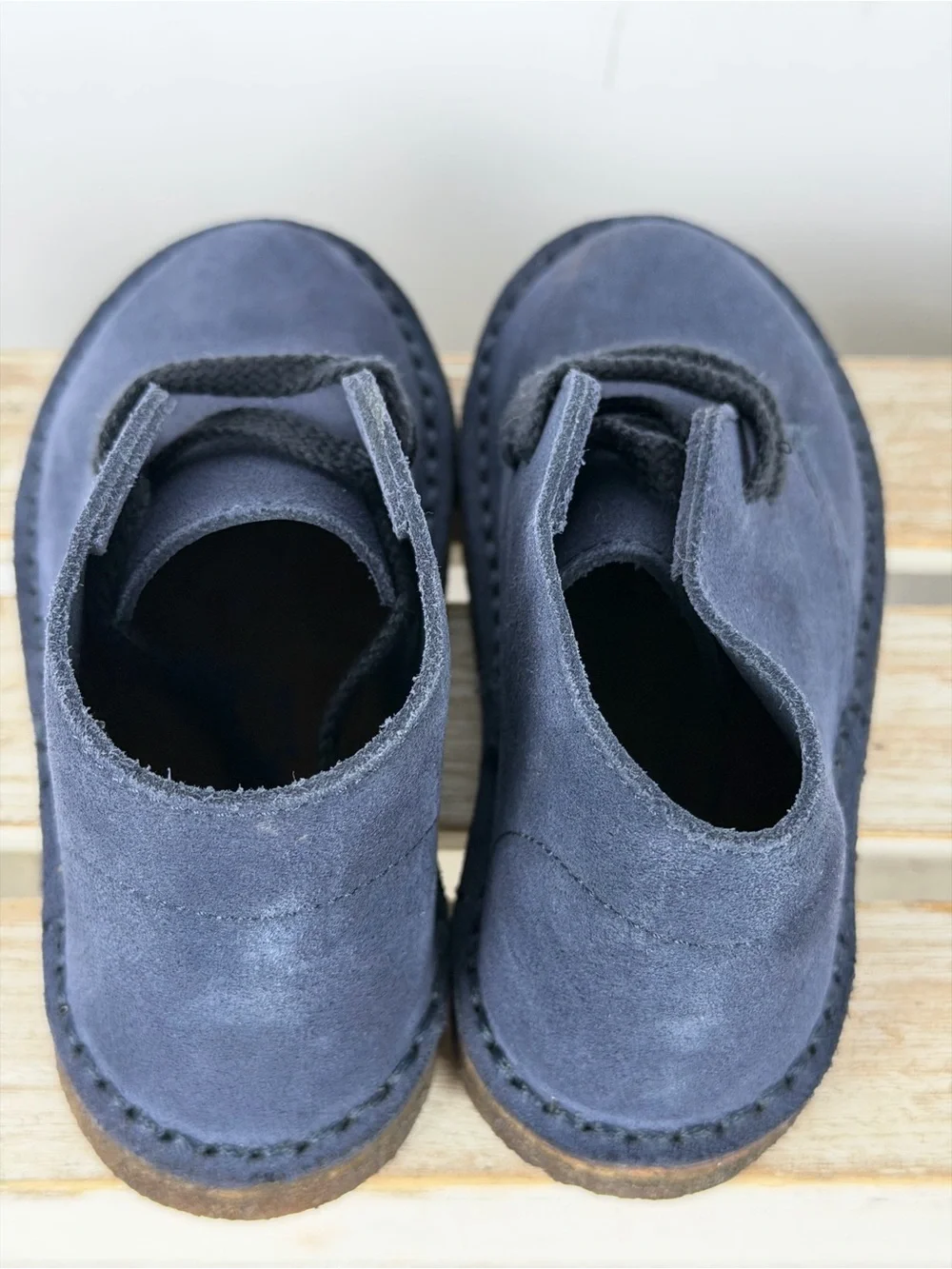 Crewcuts feature laces