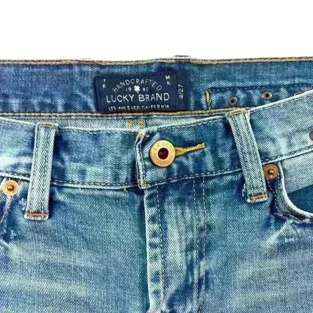 Lucky Brand these stylish