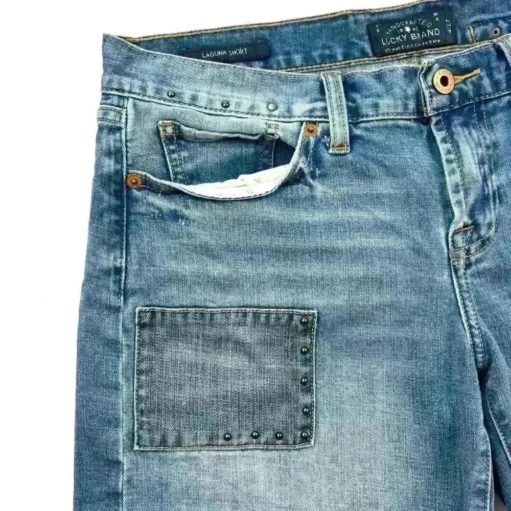 Lucky Brand these stylish