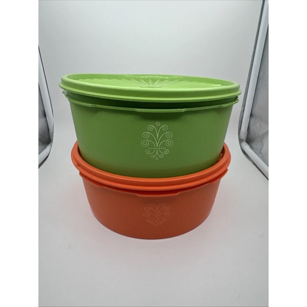 Vintage Tupperware 1204-7 And 1204-4‎ Orange And Green With Lids 1205-9