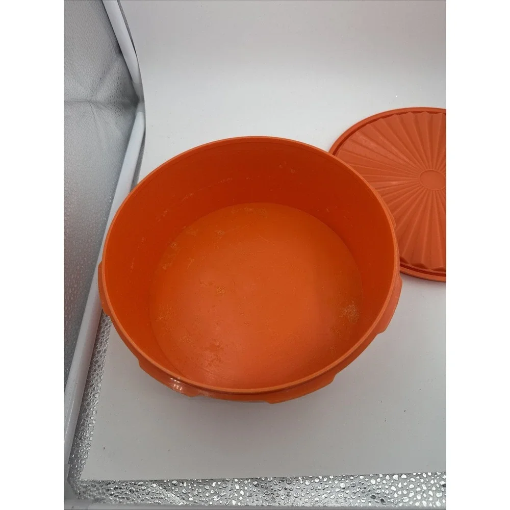 Tupperware this vintage