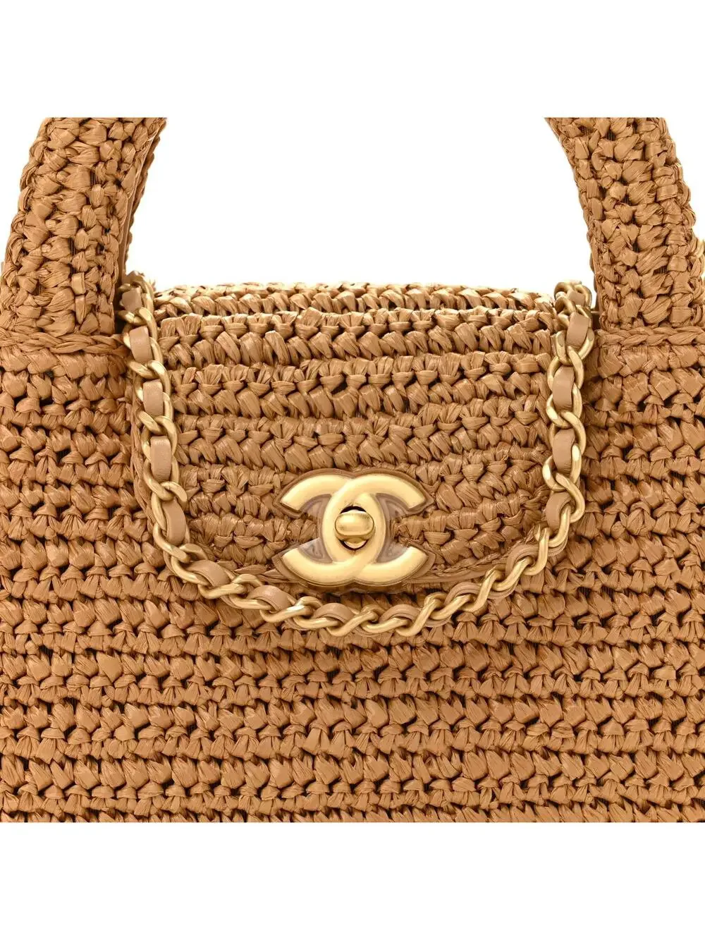 CHANEL elevate your