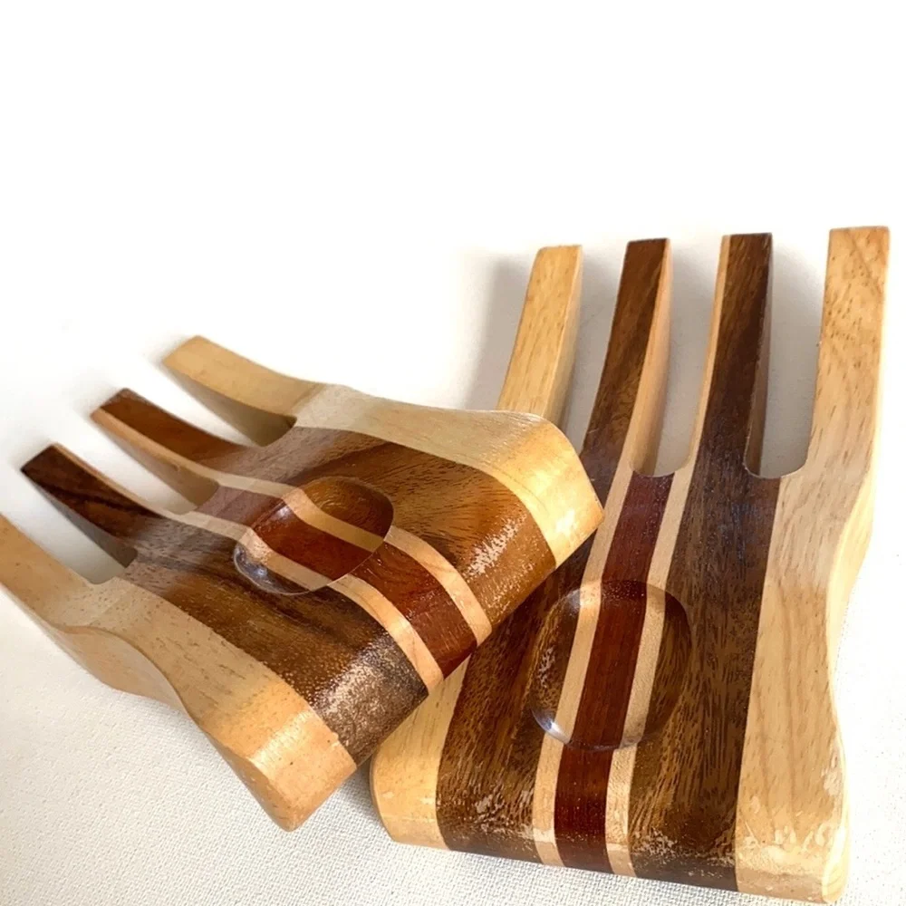 unbranded wooden salad