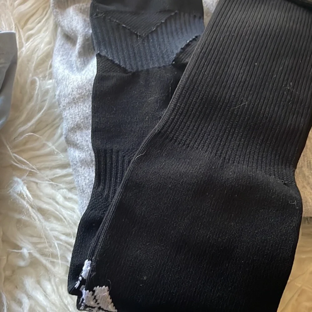 adidas unisex black