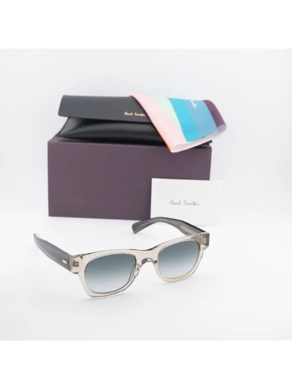 Paul Smith model pssn097