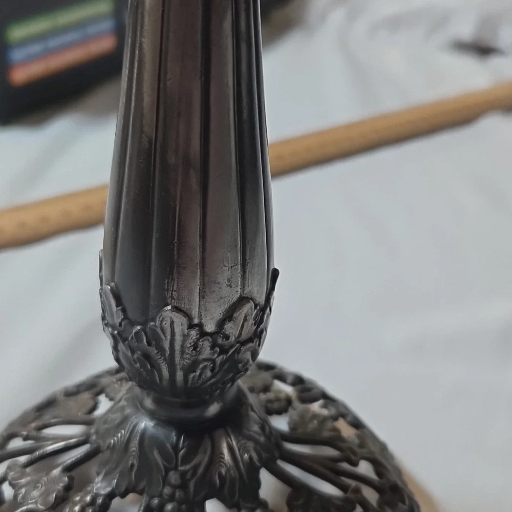 N/A beautiful antique