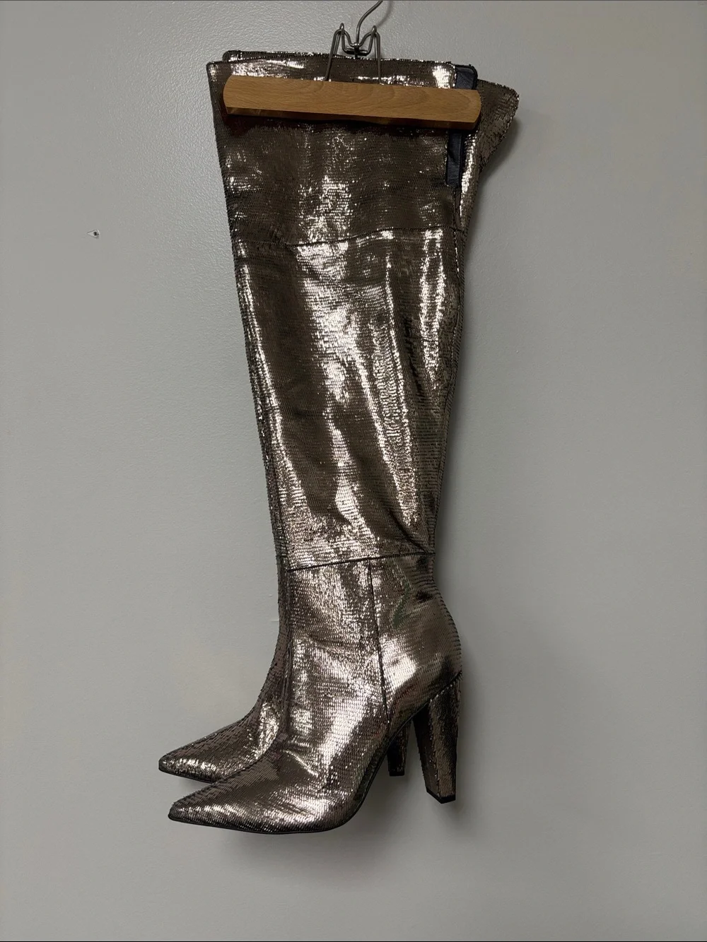Vince Camuto shimmering over