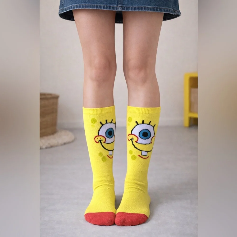 Nickelodeon Yellow and‎ Red SpongeBob Socks
