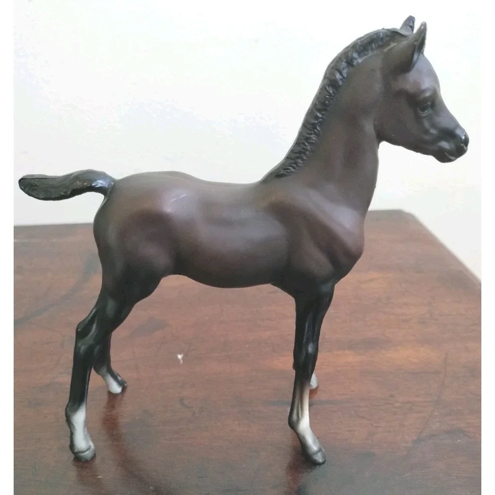 Vintage Breyer Horse Figurine Dark Brown Foal Colt Model Animal Collectible