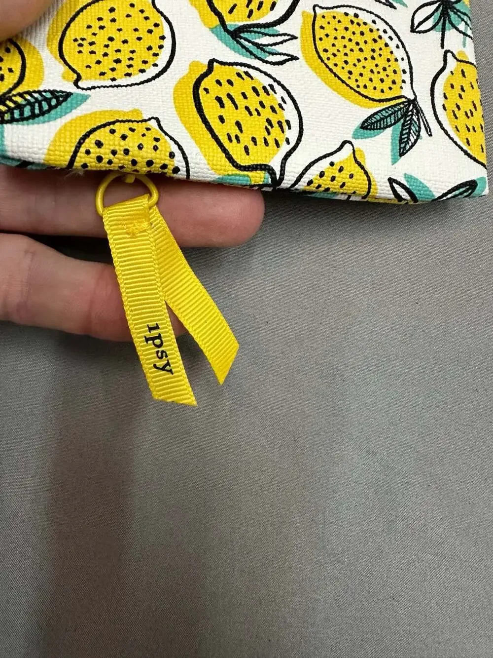 ipsy april 2019