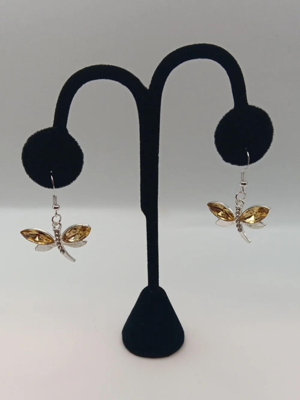 N/A elegant dragonfly