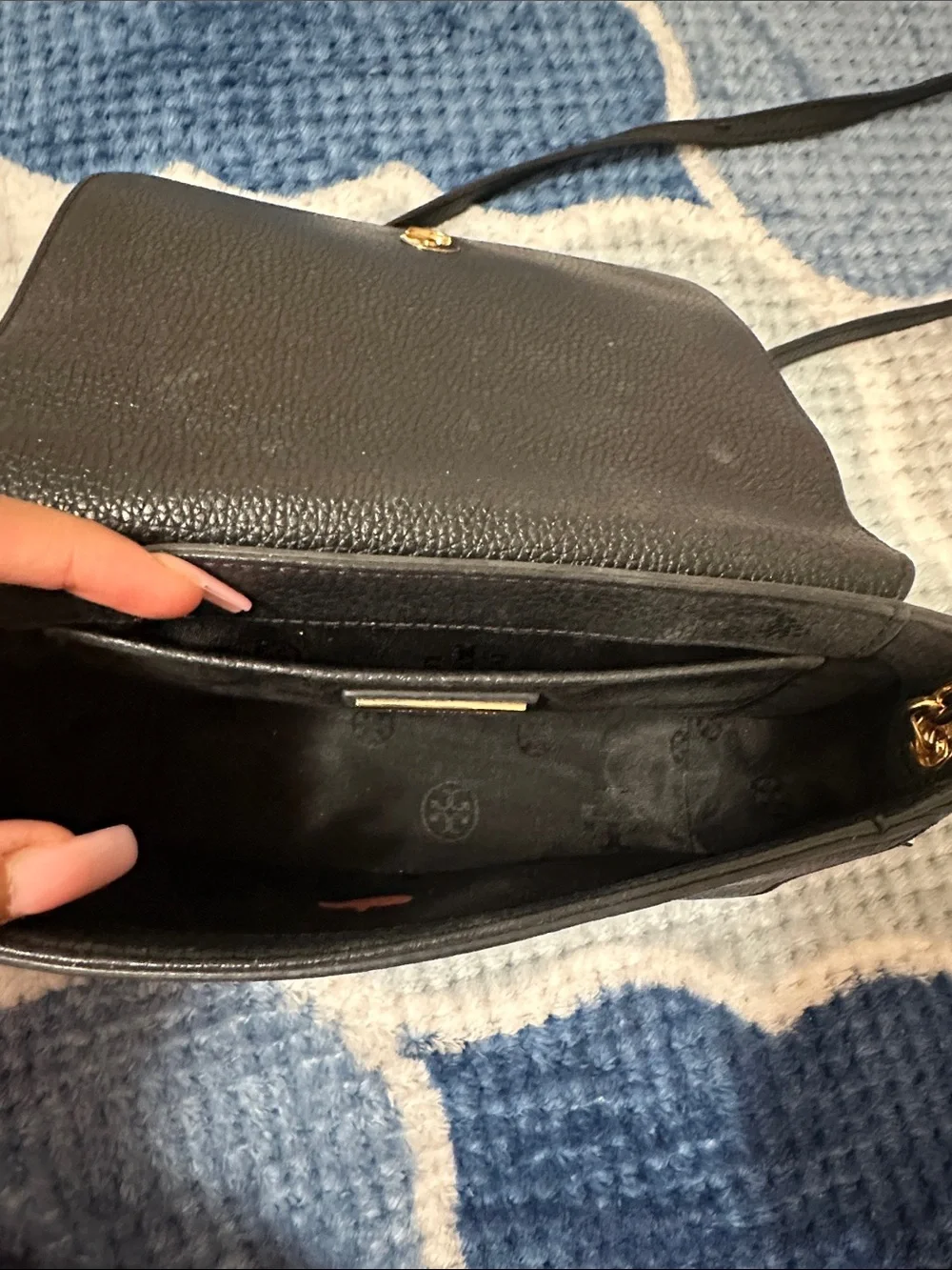 Tory Burch compact black
