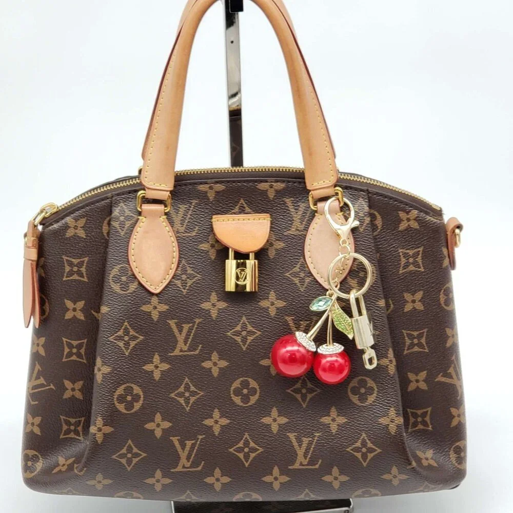 Louis Vuitton add touch