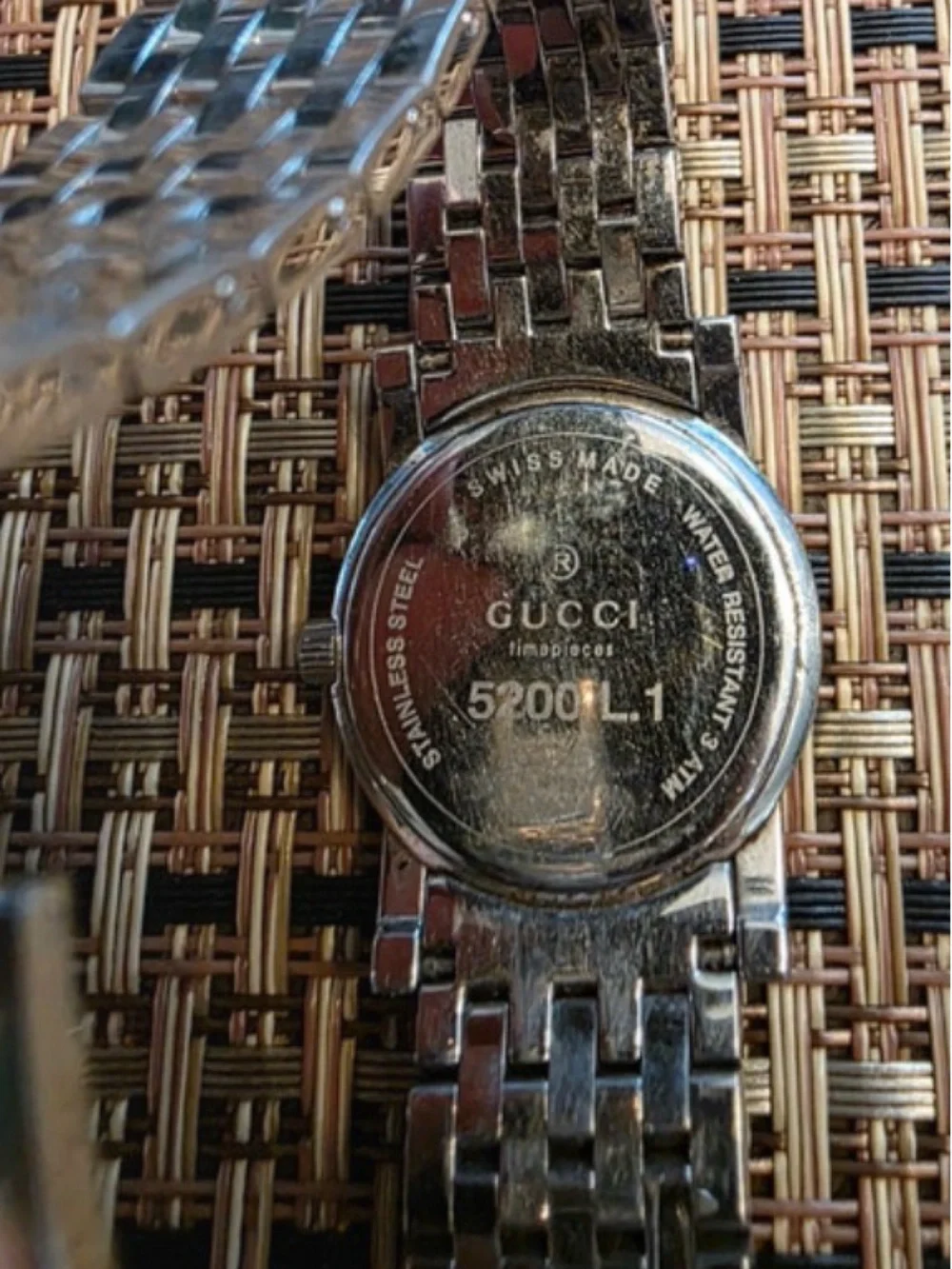 Gucci 5000L Women’s 24mm Stainless Steel Bracelet Watch (for parts or repair)