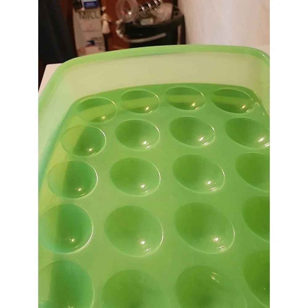 Sterlite Green Egg Tray with Lid