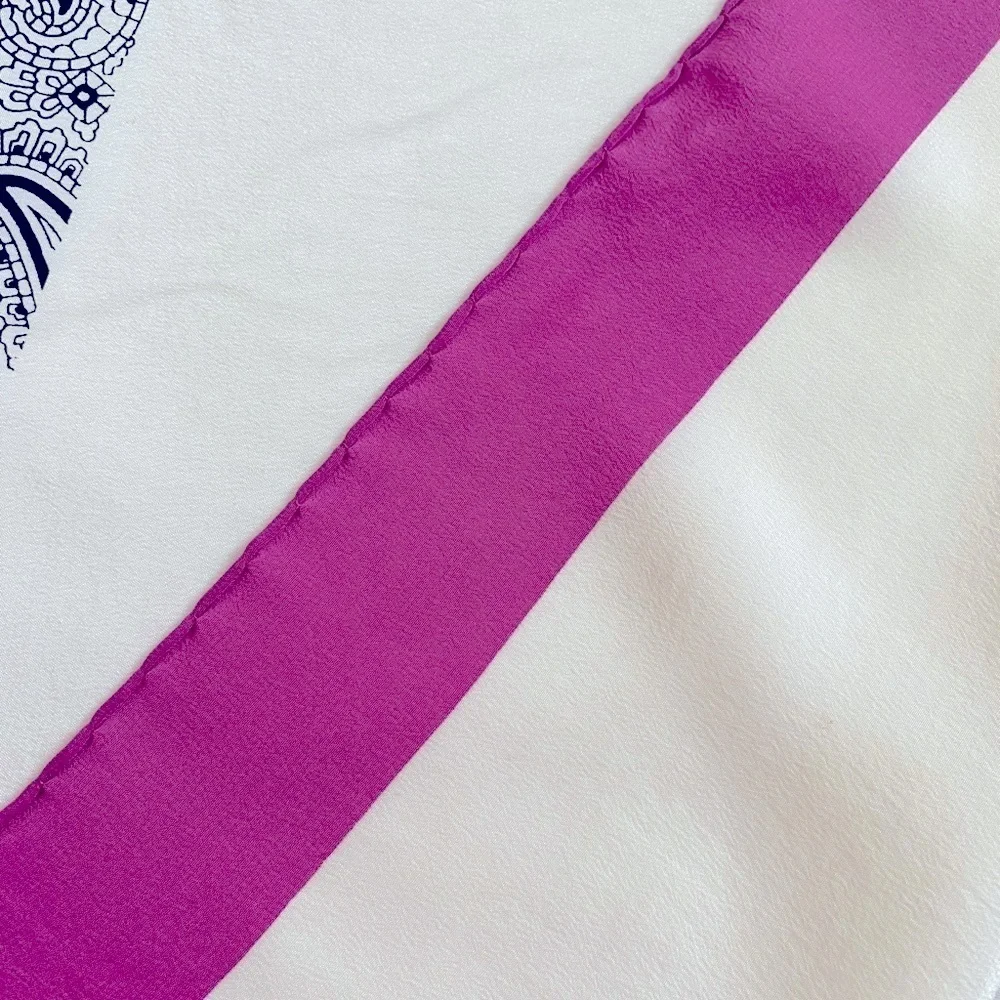 Anna Marchetti elegant silk