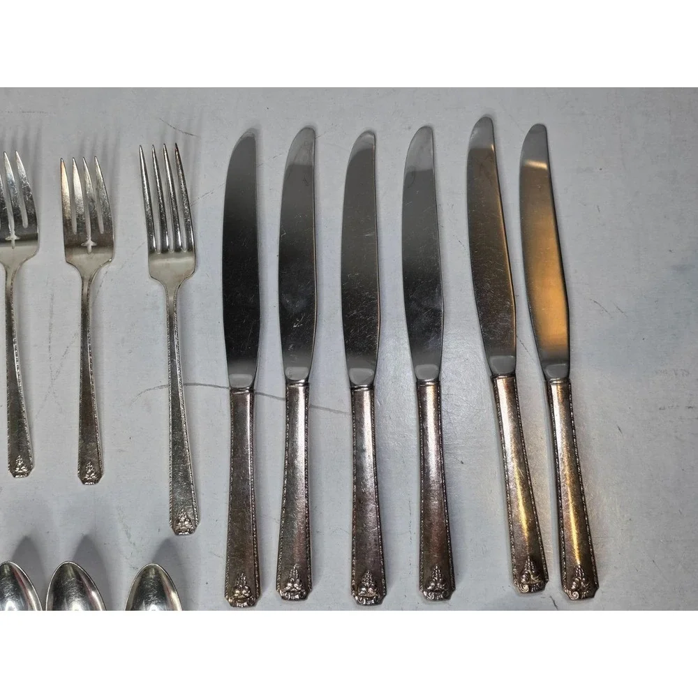 Oneida Silver - Prestige Plate good see