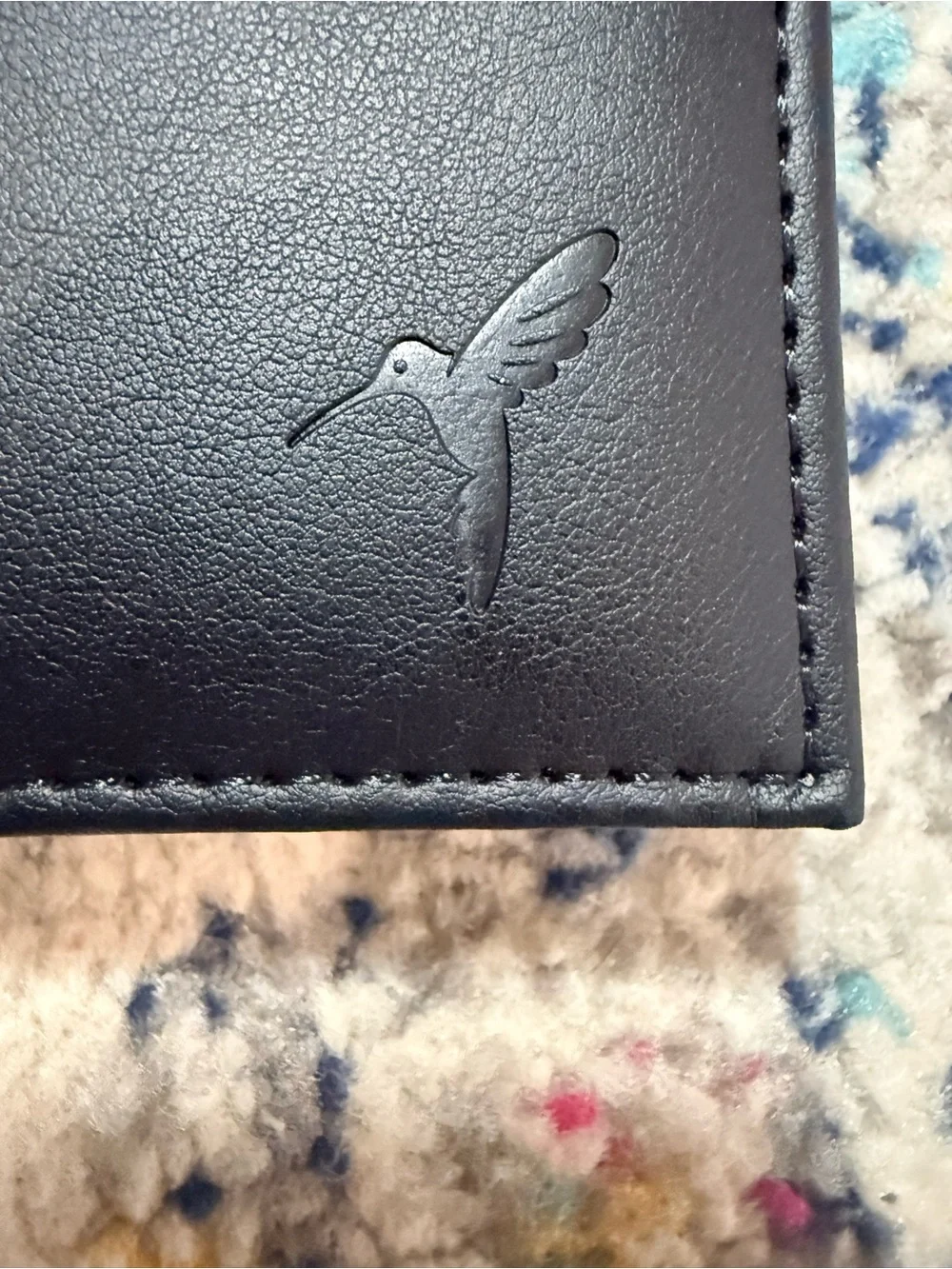 Papyrus sleek black