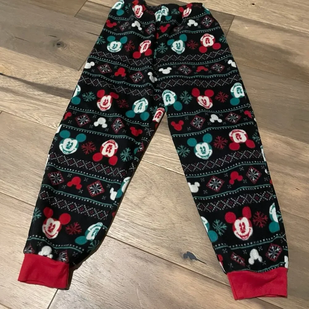 Disney festive mickey