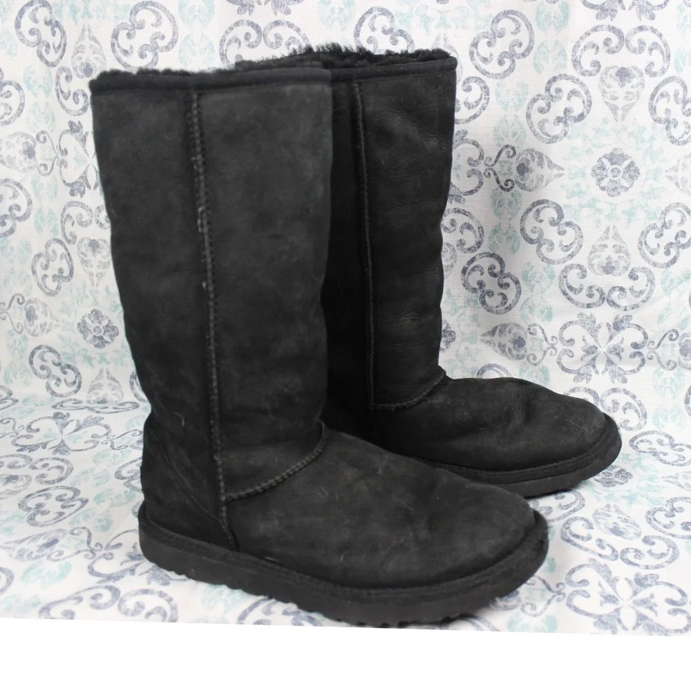 UGG classic tall