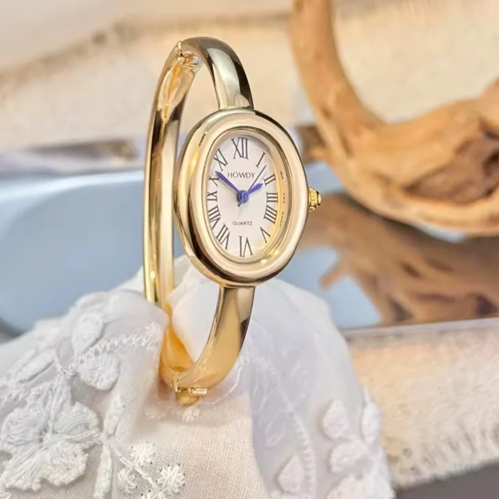 Anthropologie chic gold