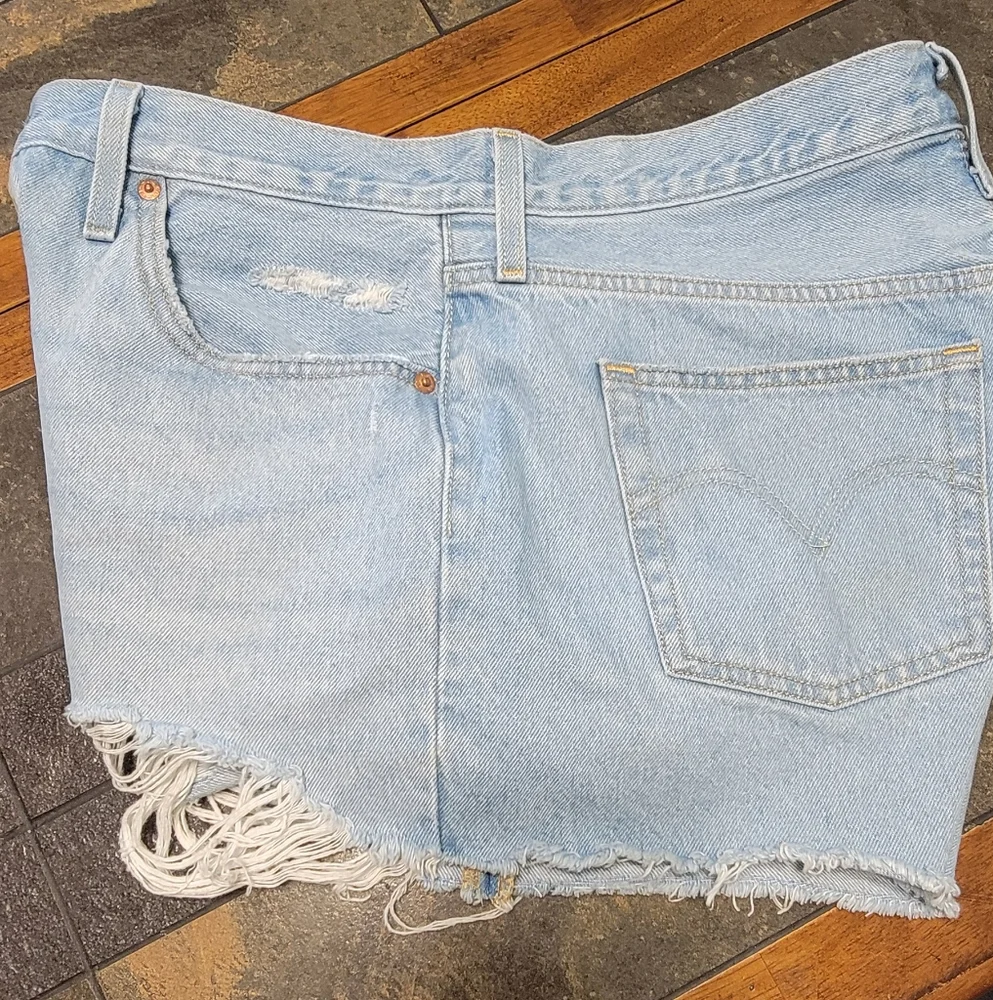 Levis get ready
