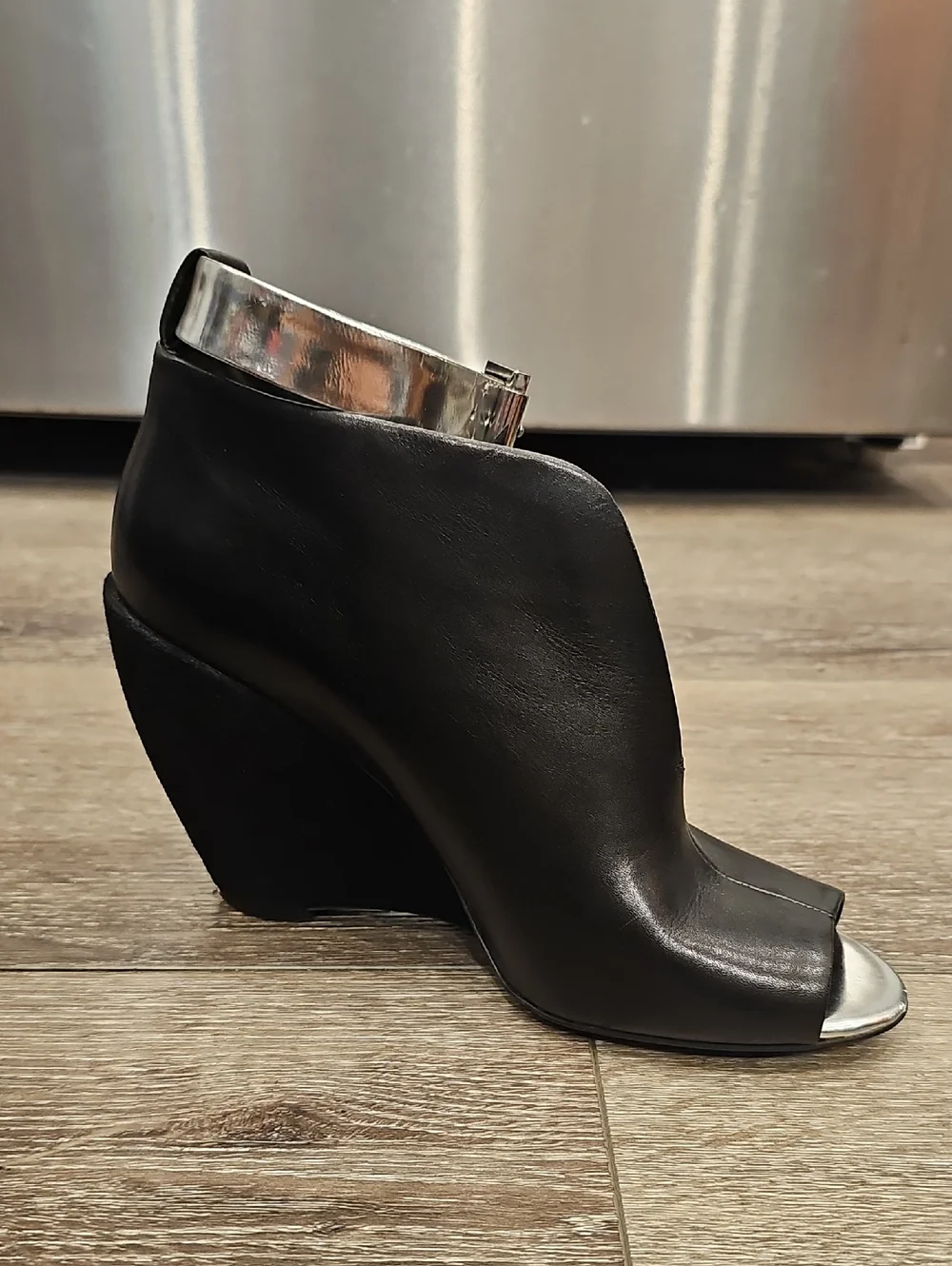 Kenneth Cole new poshmark