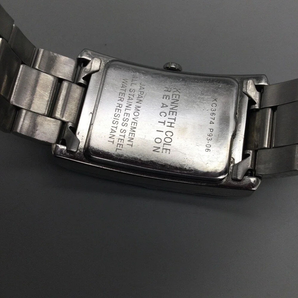 Kenneth Cole Reaction see photos