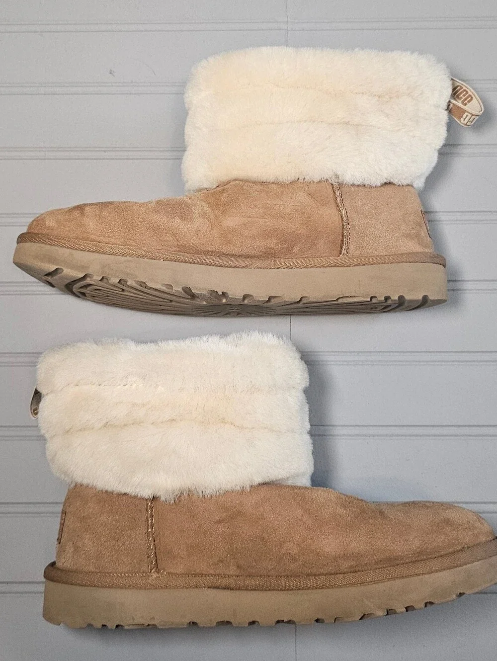 UGG women fluff