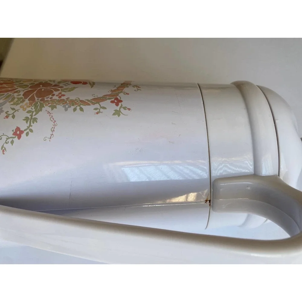 King vintage white