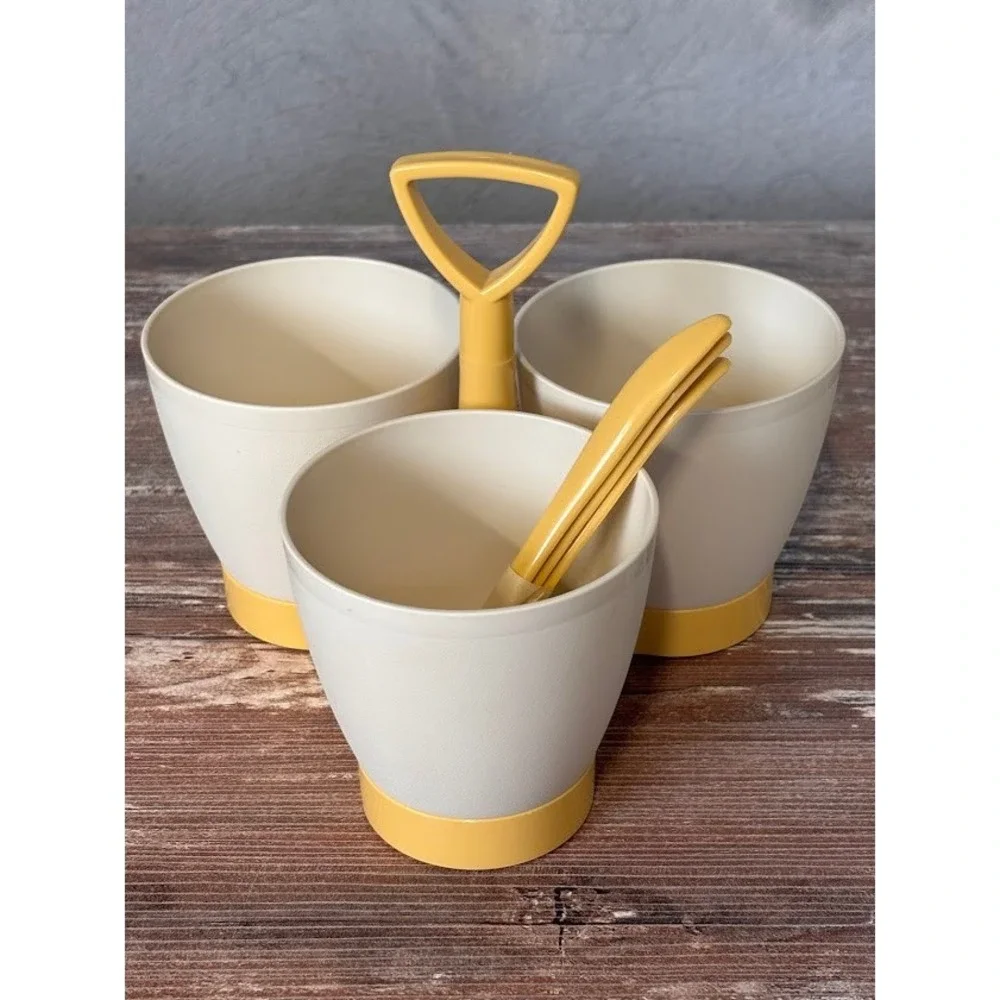 Vintage Tupperware‎ Condiment Caddy Server Tray Triple Compartment Yellow Handle