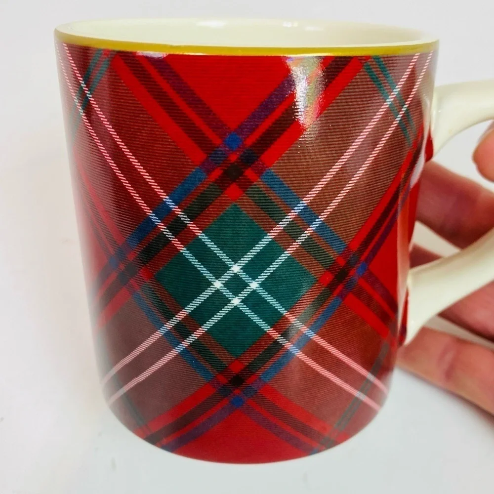 Williams Sonoma this tartan