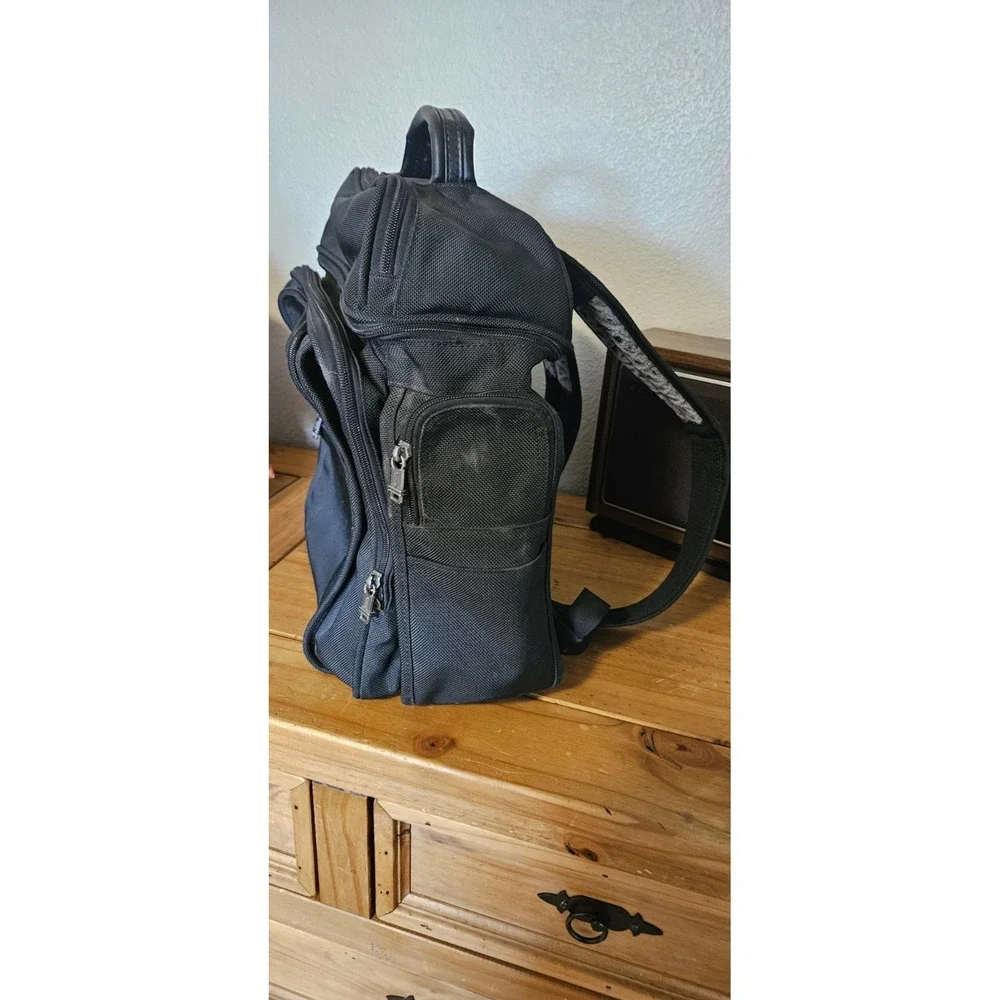 Tumi ve zipper