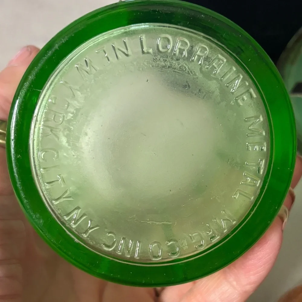N/A green vaseline