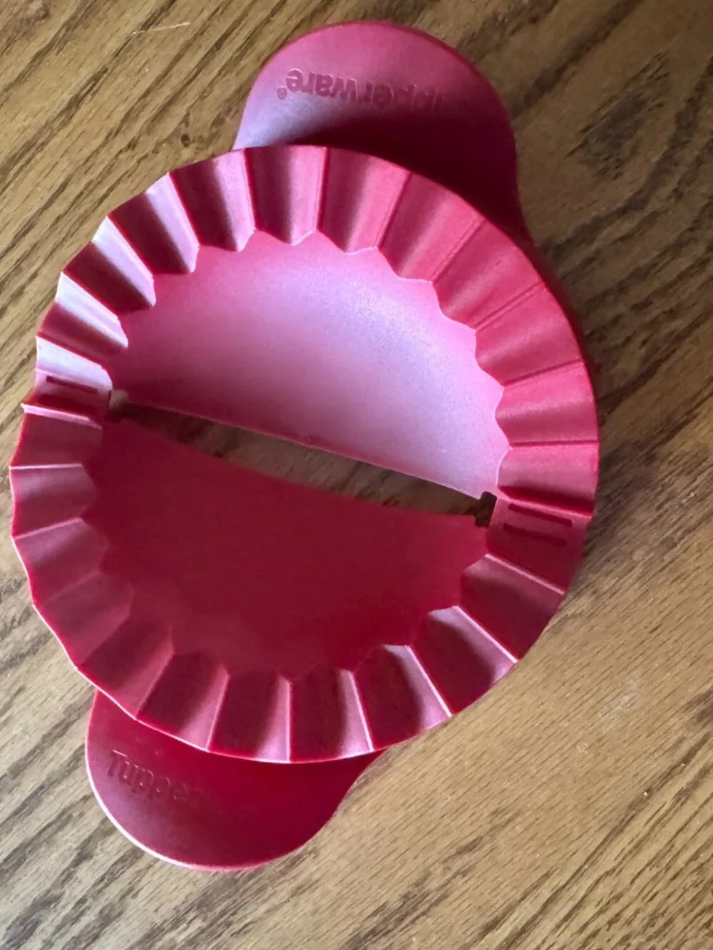Tupperware pastry mini