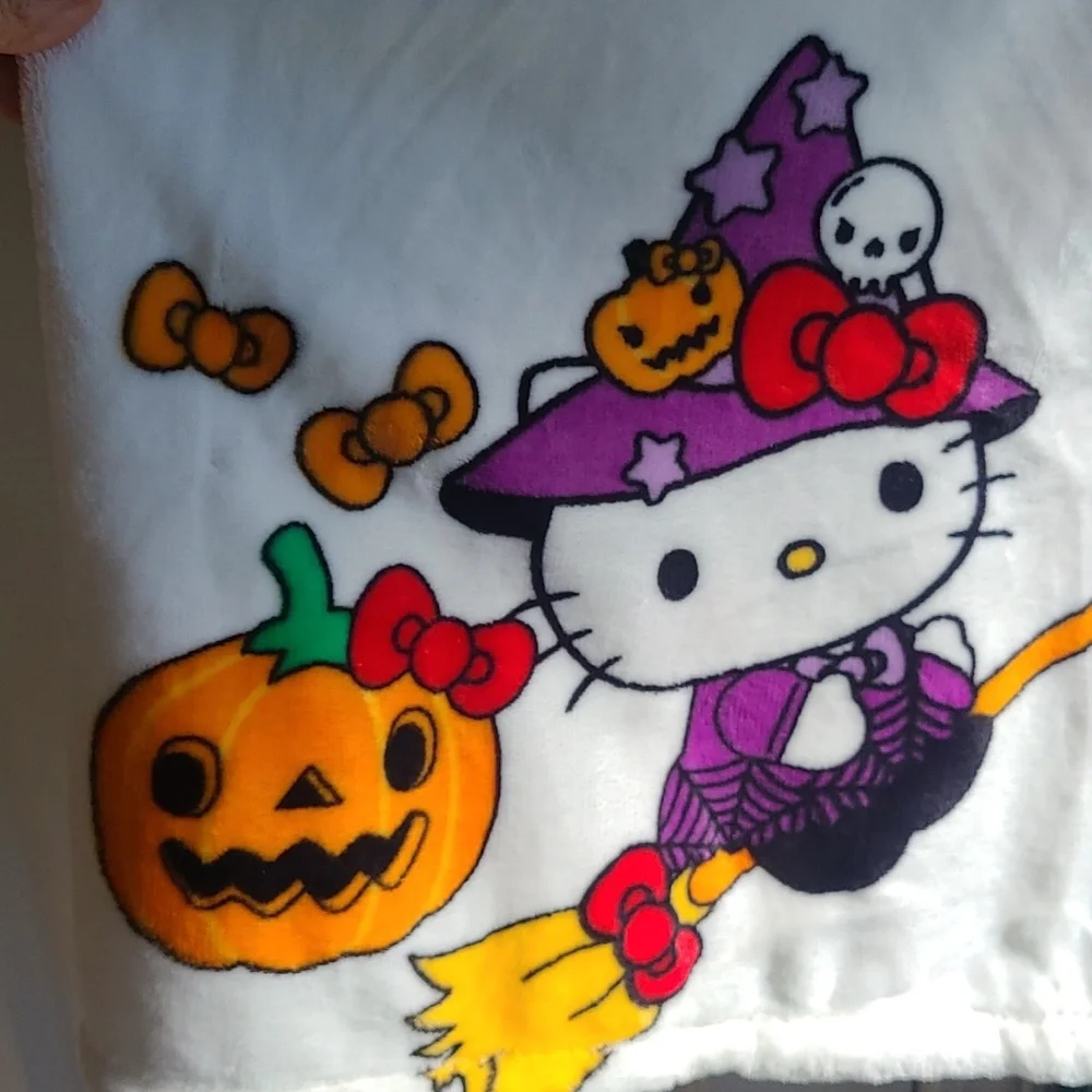 Hello Kitty new tags